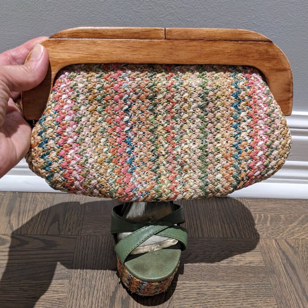 Charles by Charles David Green Platform Sandals Shoes & Matching Clutch Set - Picture 4 of 14